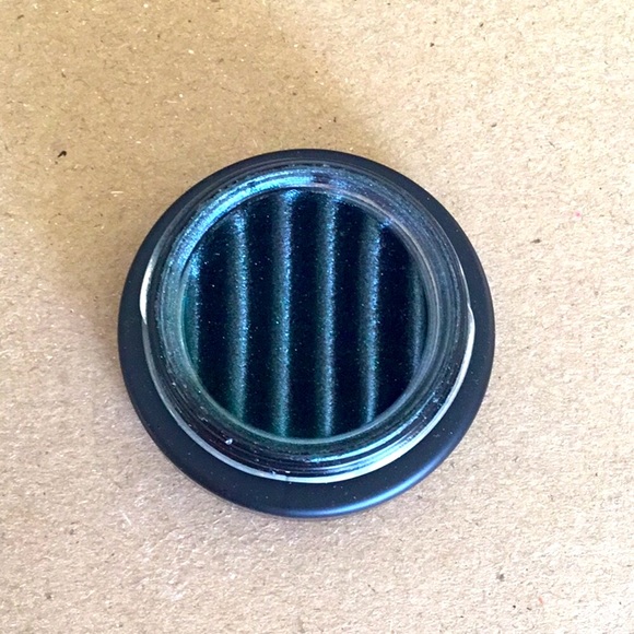 MAC Spellbinder Shadow in Cosmic Clash - Picture 2 of 7